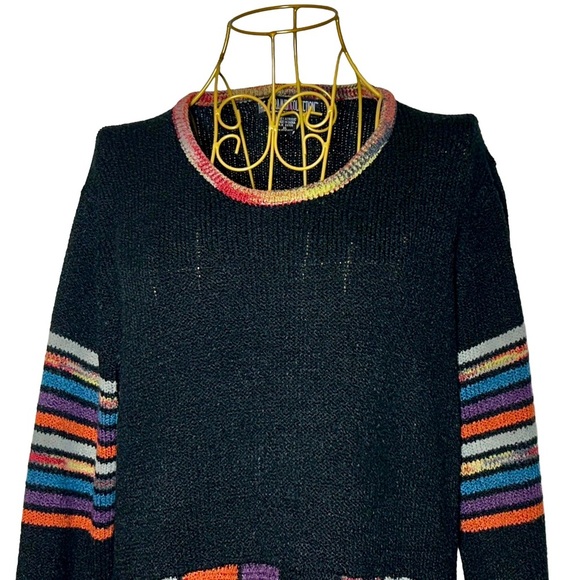 The Pyramid Collection Vibrant Striped Tunic Sweater with Asymmetrical Hem, XL - Picture 6 of 12